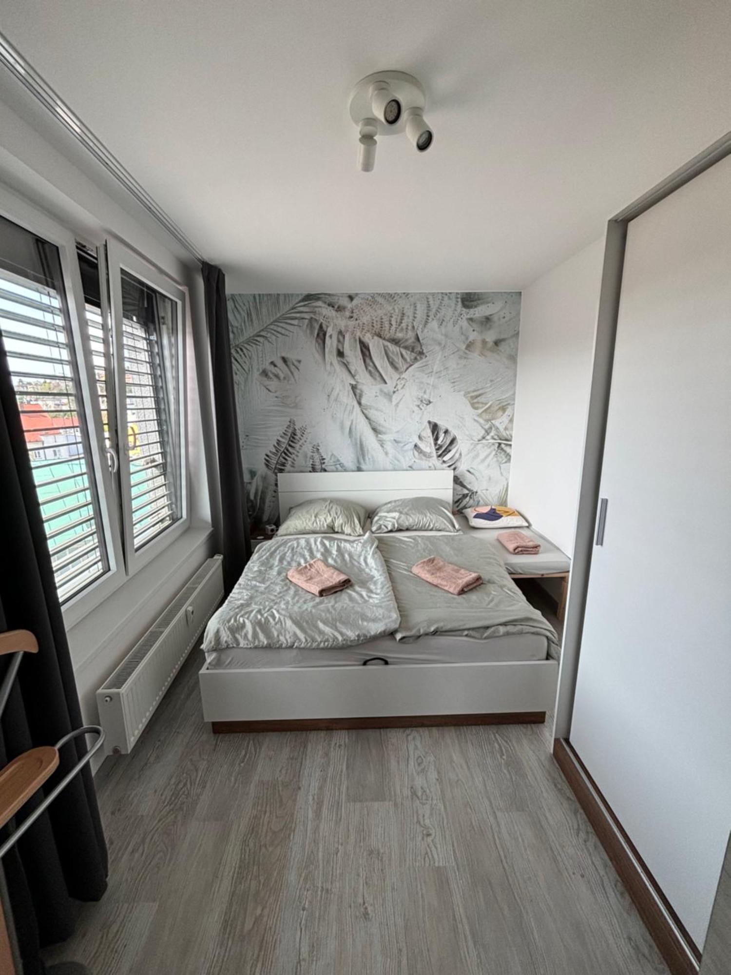 Premiere Apartment Bratislava - Private Parking 외부 사진