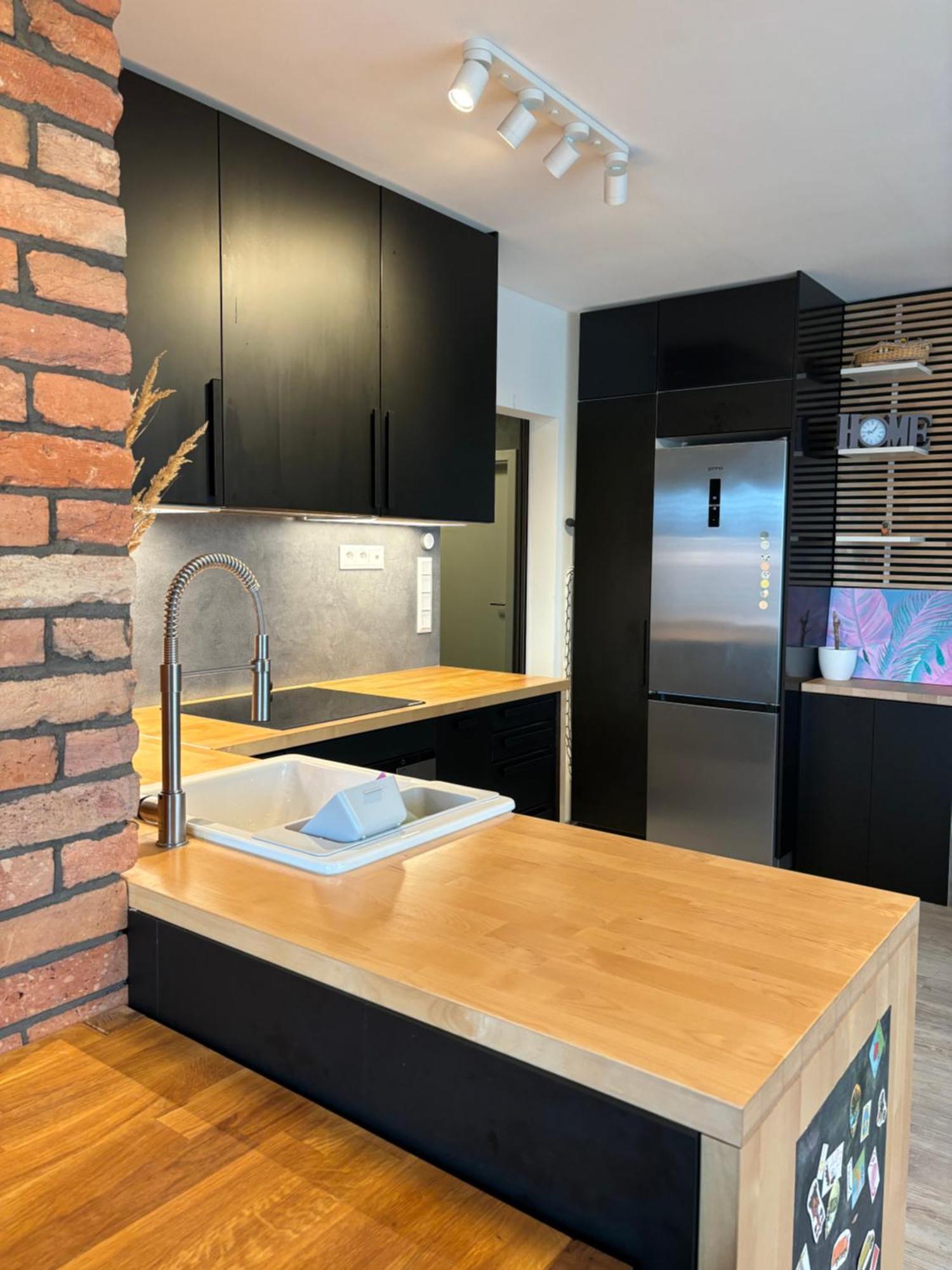 Premiere Apartment Bratislava - Private Parking 외부 사진