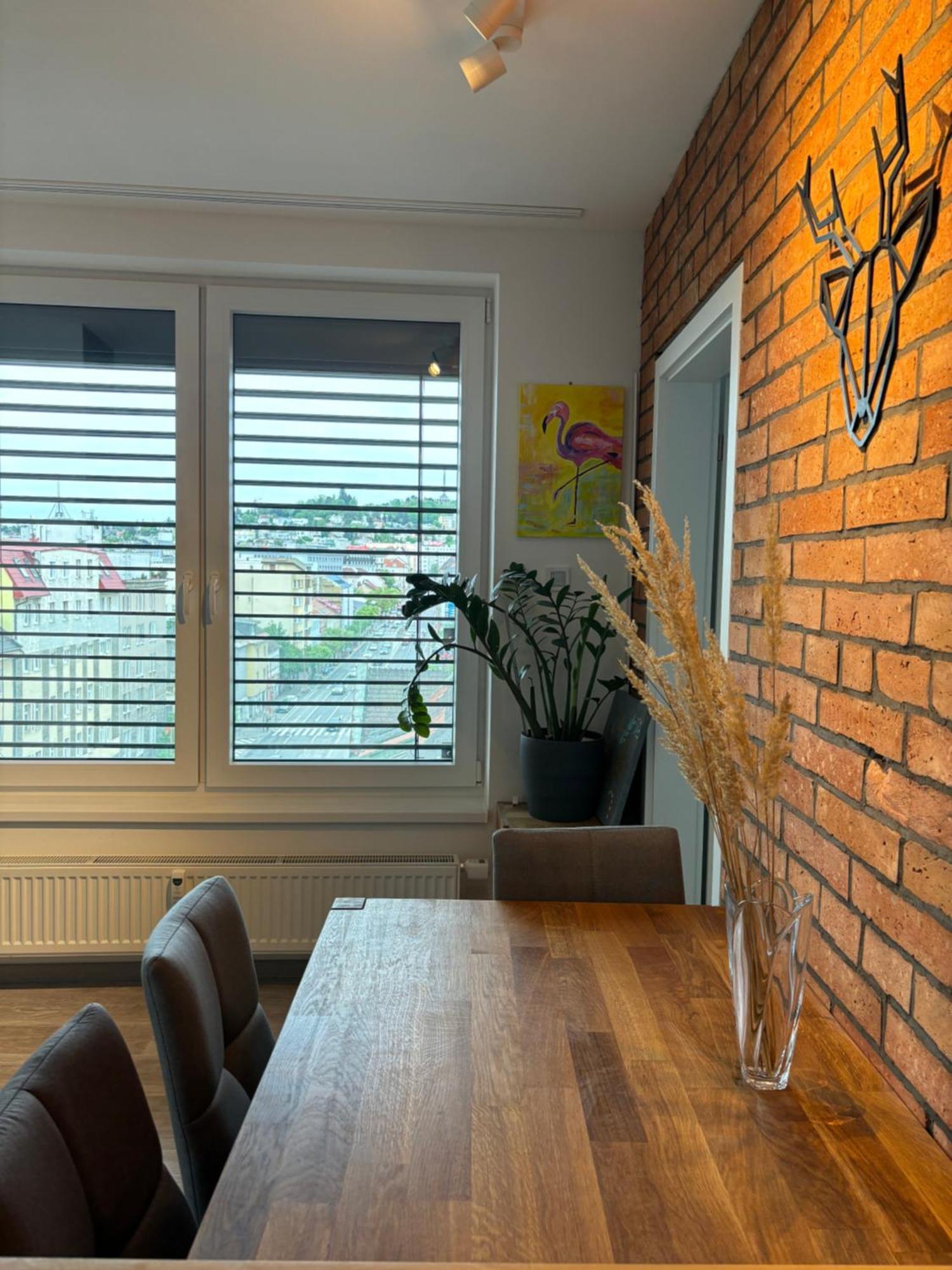 Premiere Apartment Bratislava - Private Parking 외부 사진